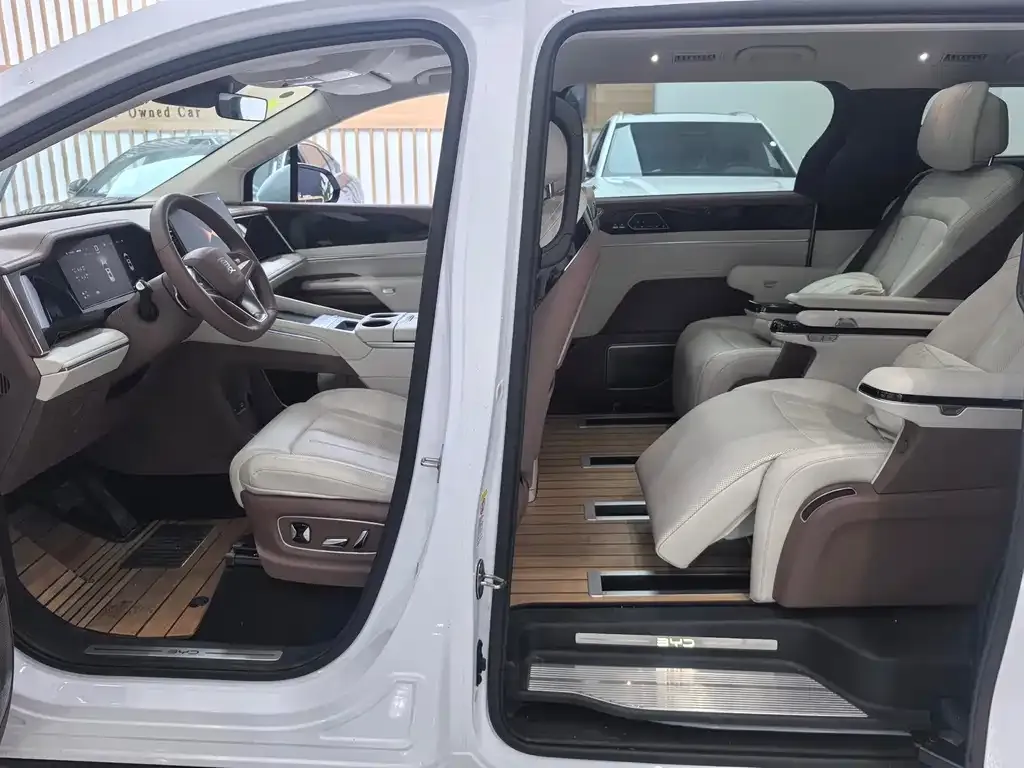 BYD Xia 2025 из CN, фото 7