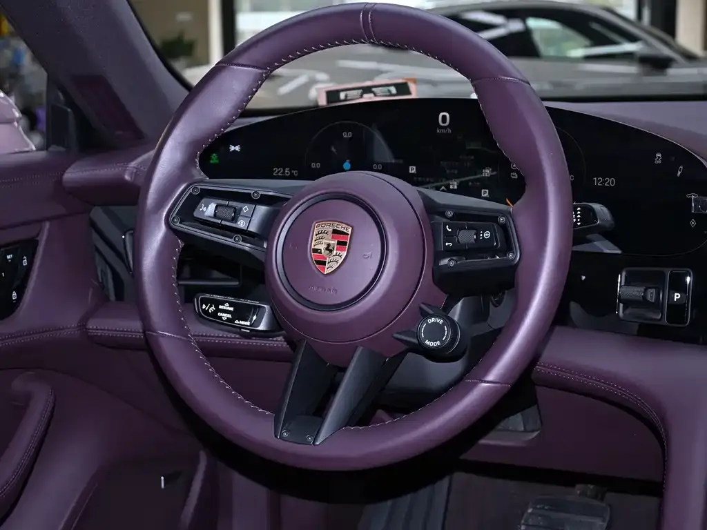 Porsche Taycan 2024 из CN, фото 2