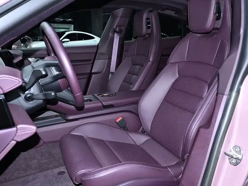 Porsche Taycan 2024 из CN, фото 3