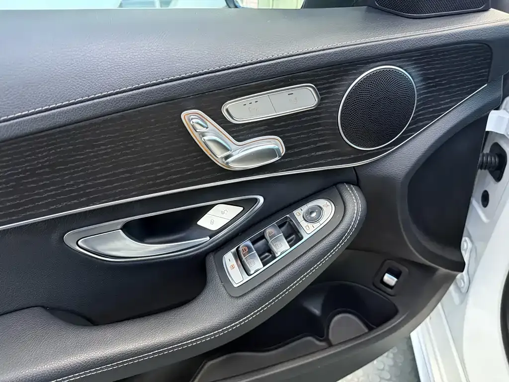 Mercedes-Benz C-Class 2021 из CN, фото 10