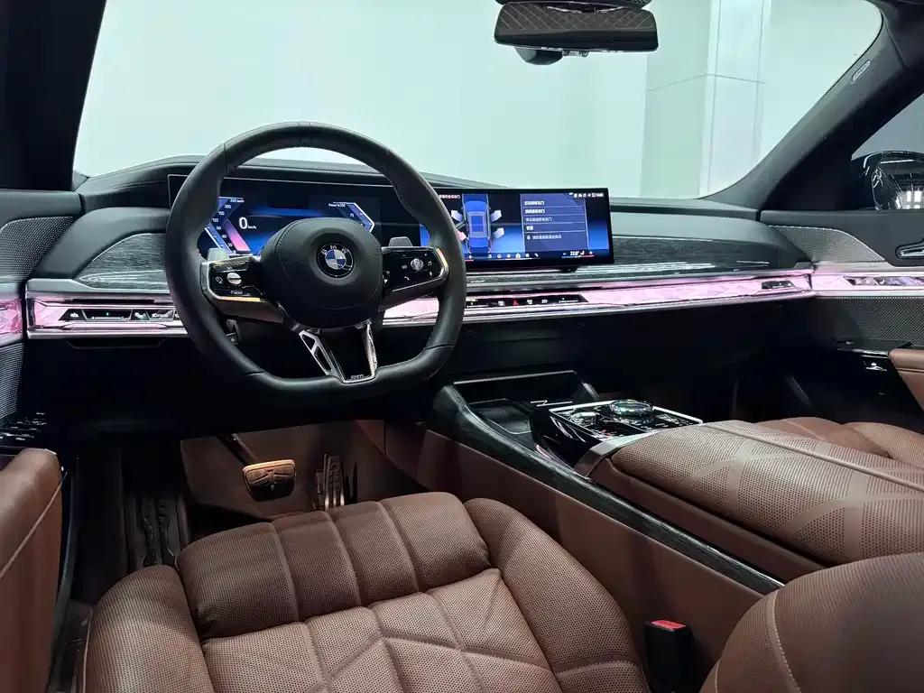BMW 7 Series 2024 из CN, фото 4