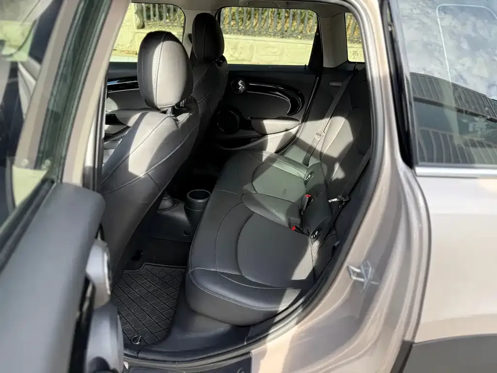 MINI Cooper (3-door) 2023 из CN, фото 4