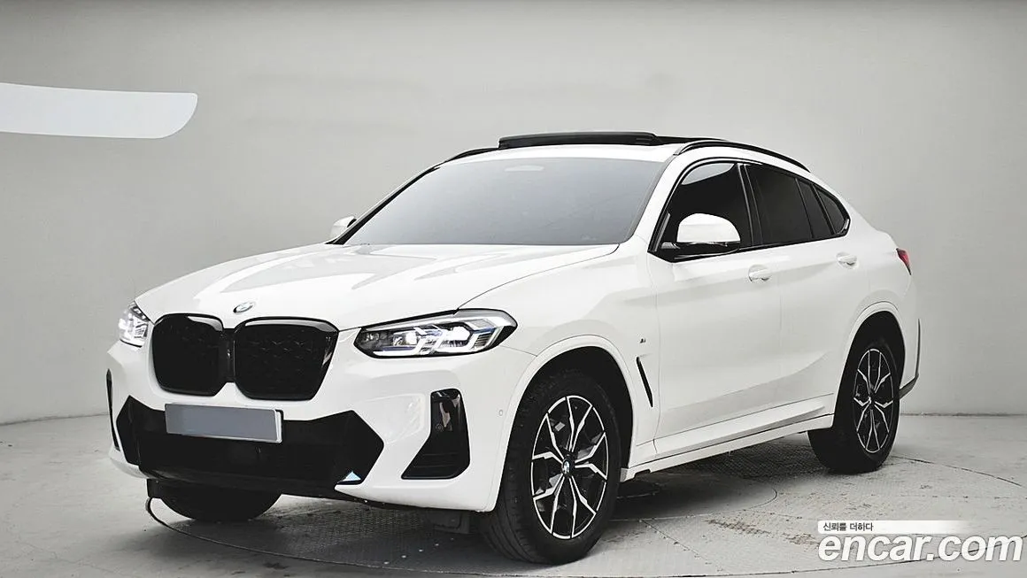 BMW X4 2023 из KR, фото 1