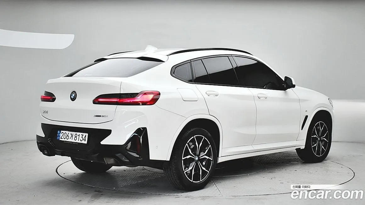 BMW X4 2023 из KR, фото 4
