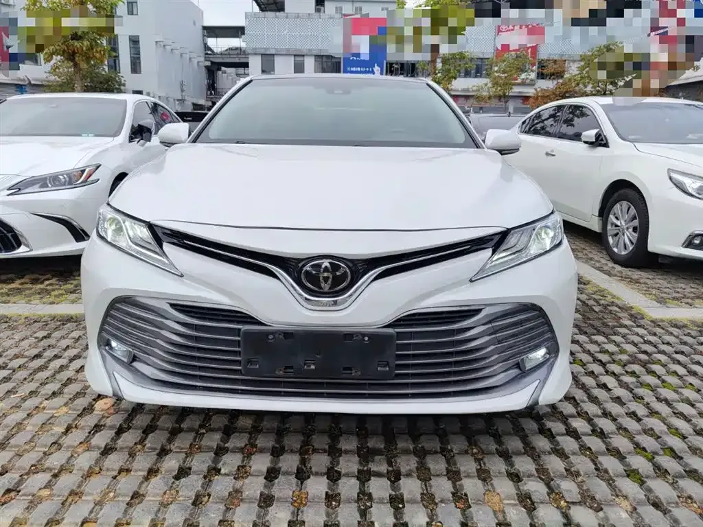 Toyota Camry 2021 из CN, фото 3