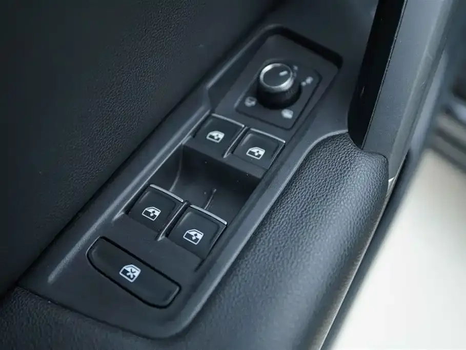 Volkswagen Tayron 2021 из CN, фото 10