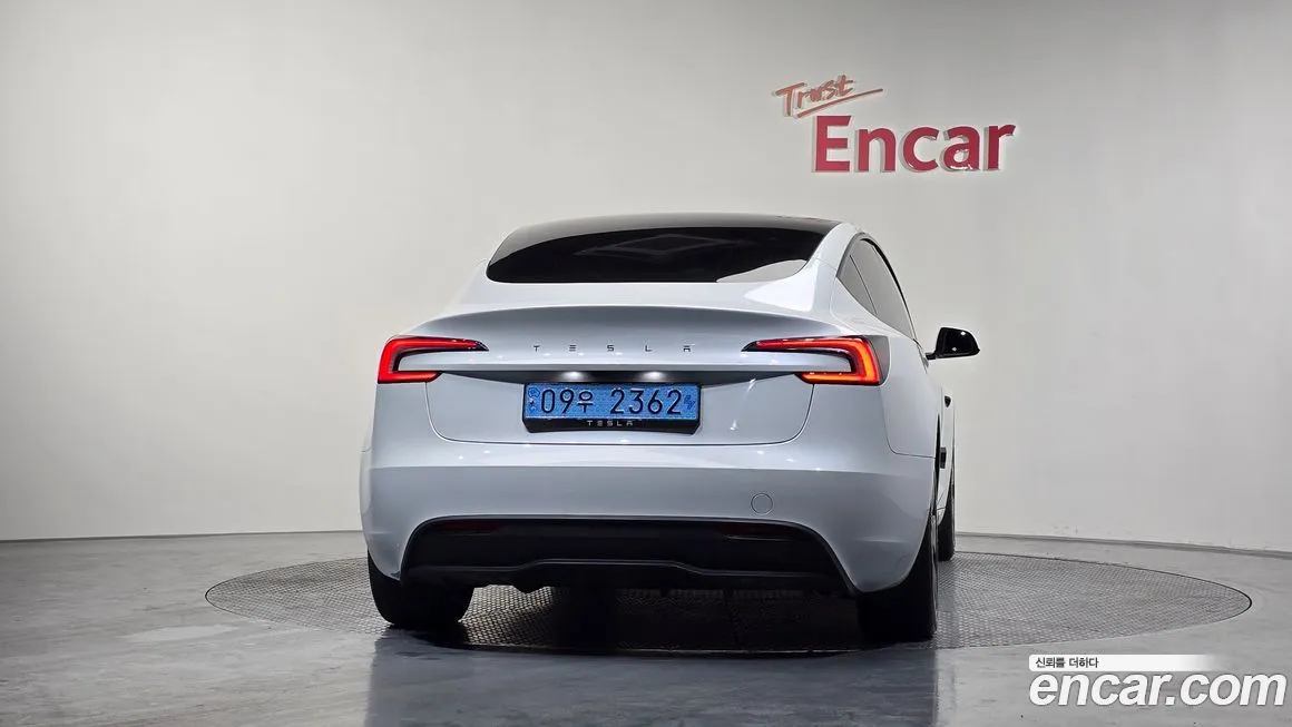 Tesla Model 3 2024 из KR, фото 10
