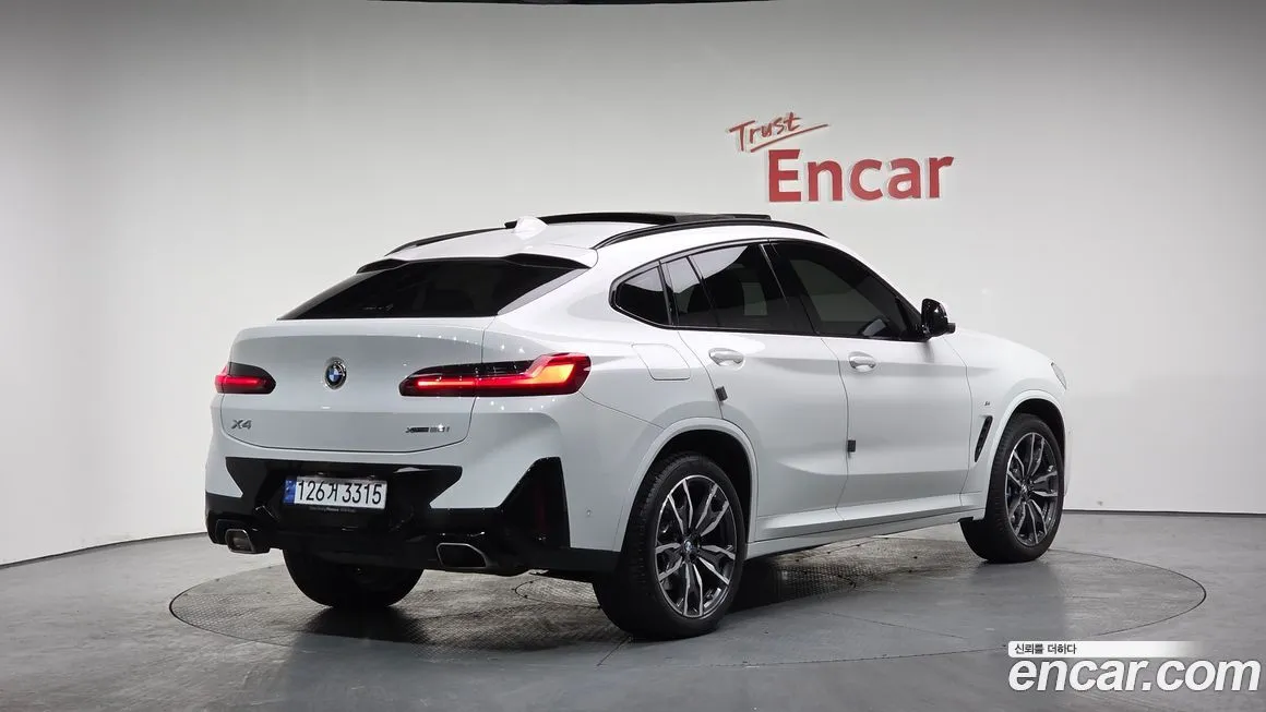 BMW X4 — фото 2