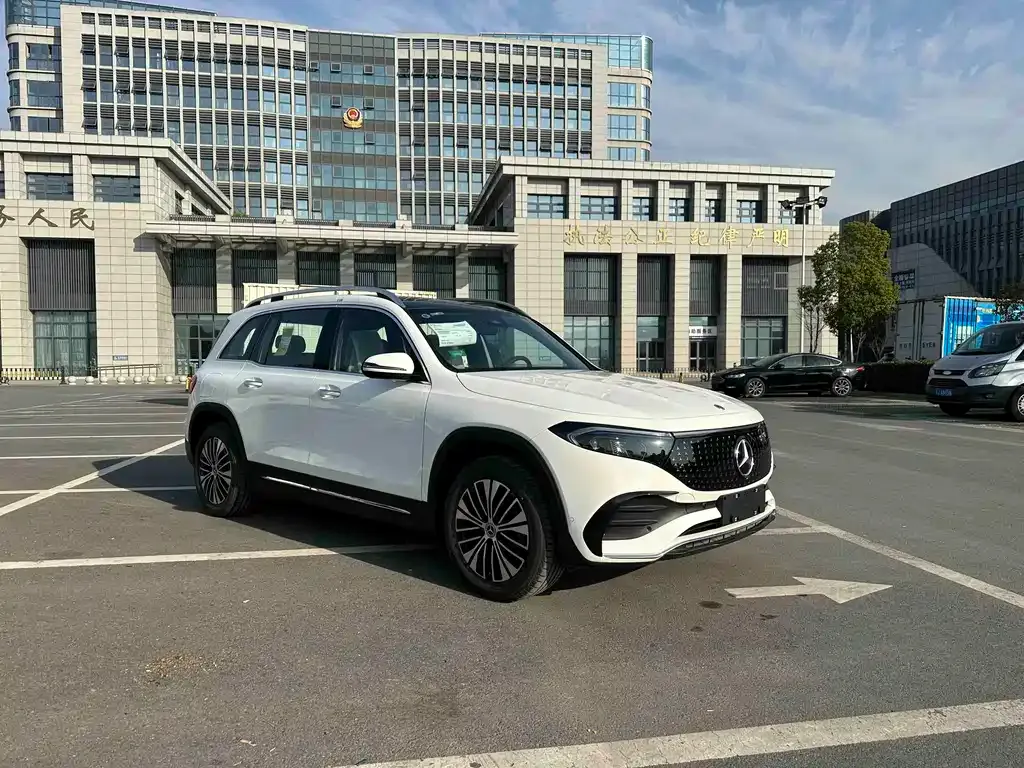 Mercedes-Benz EQB 2025 из CN, фото 4