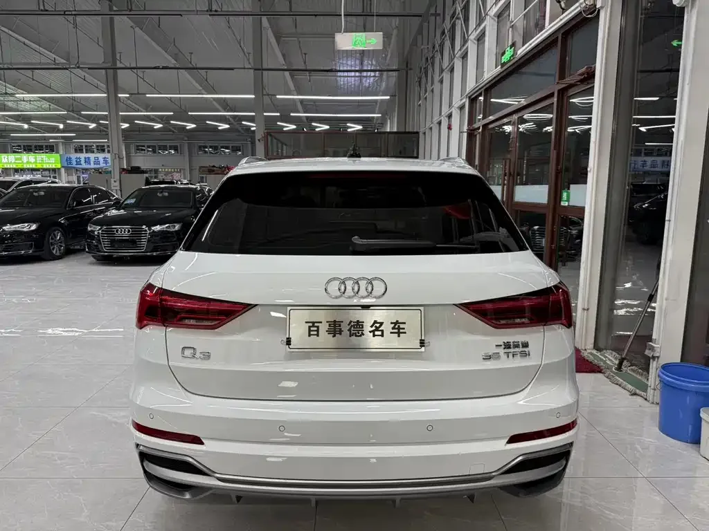 Audi Q3 2021 из CN, фото 9