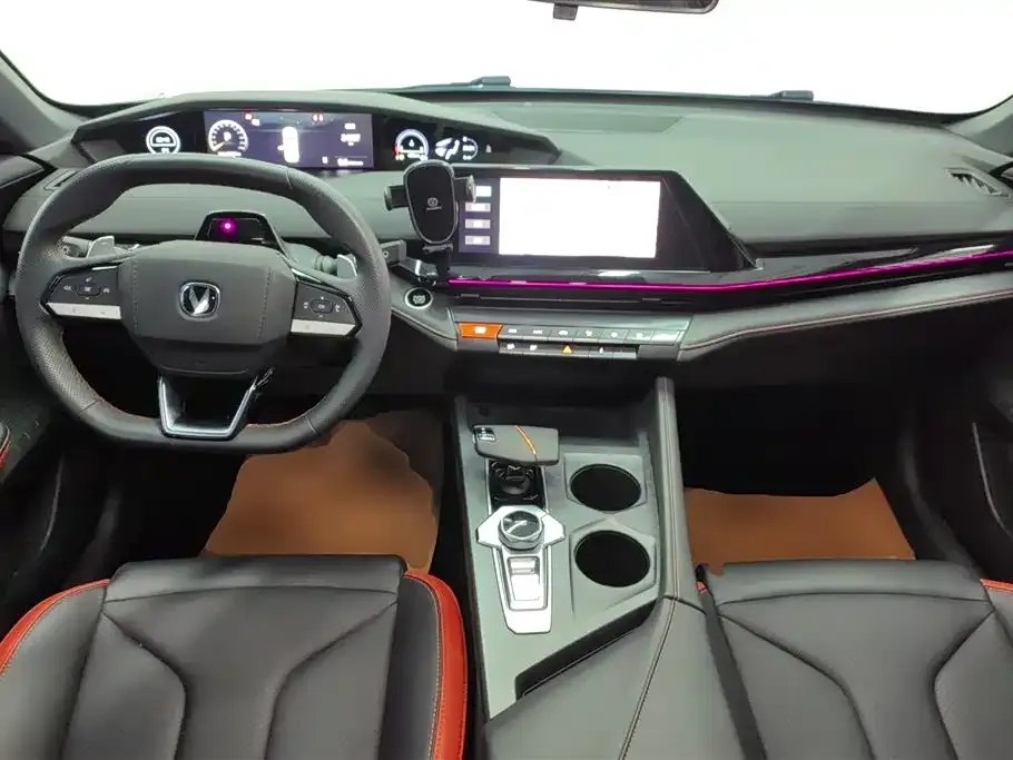 Changan UNI-V 2024 из CN, фото 10
