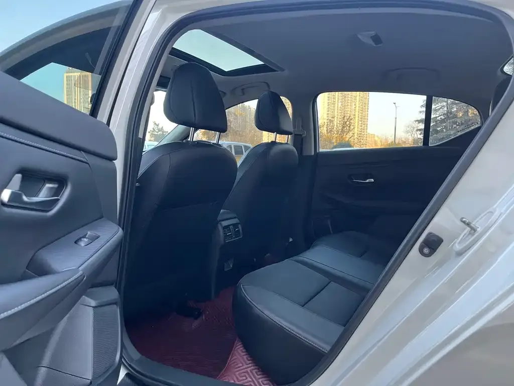 Nissan Sylphy 2024 из CN, фото 7