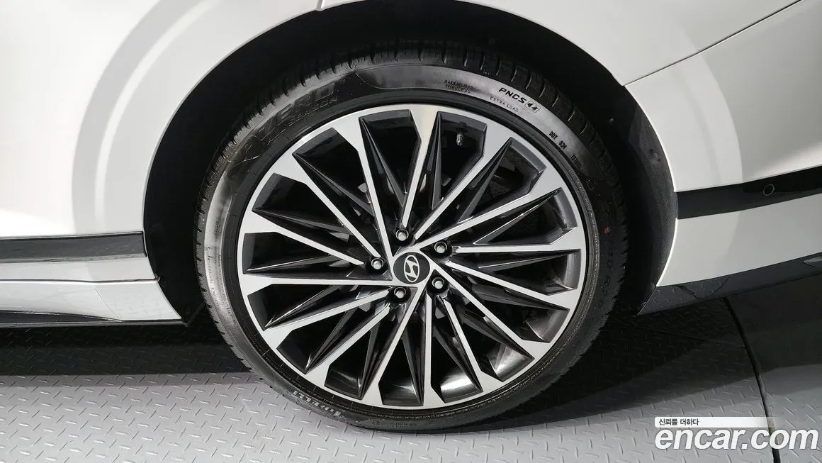 Hyundai Grandeur — фото 10