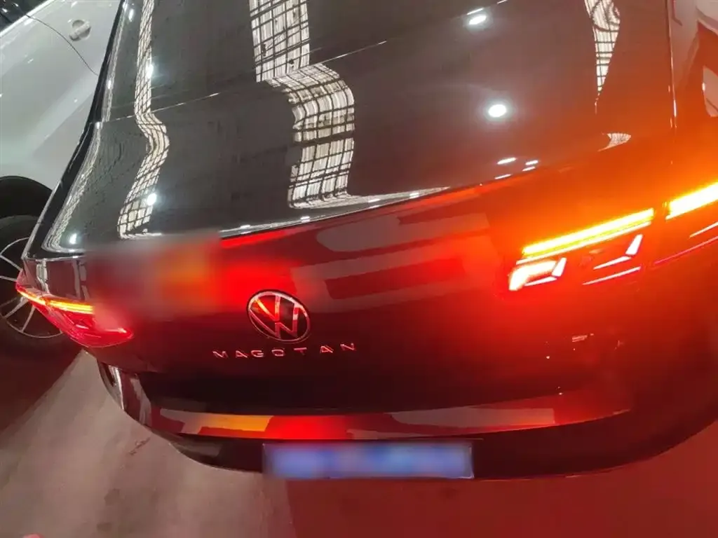 Volkswagen Magotan 2023 из CN, фото 5