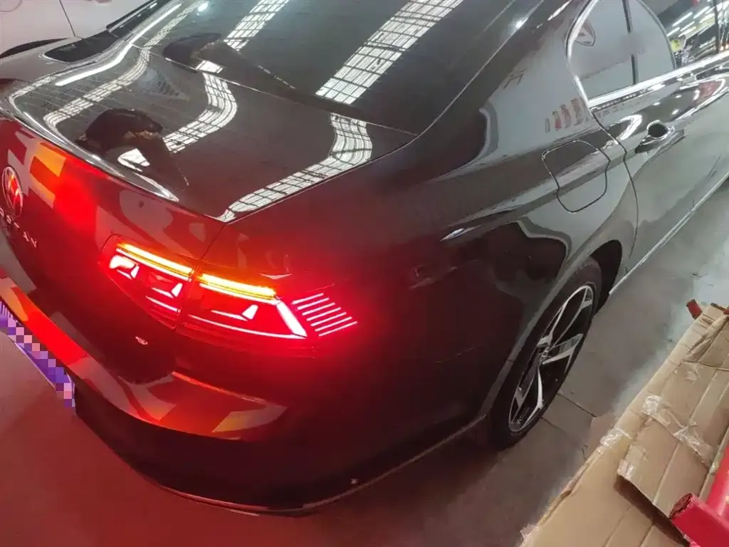 Volkswagen Magotan 2023 из CN, фото 8