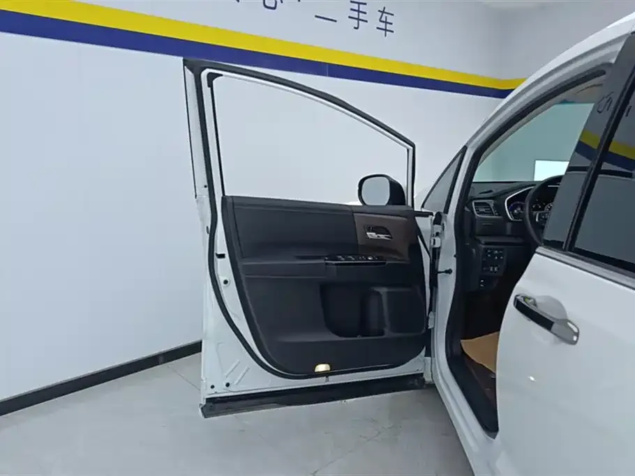 Honda Odyssey 2023 из CN, фото 5