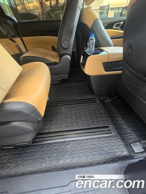 Kia Carnival 2022 из KR, фото 2