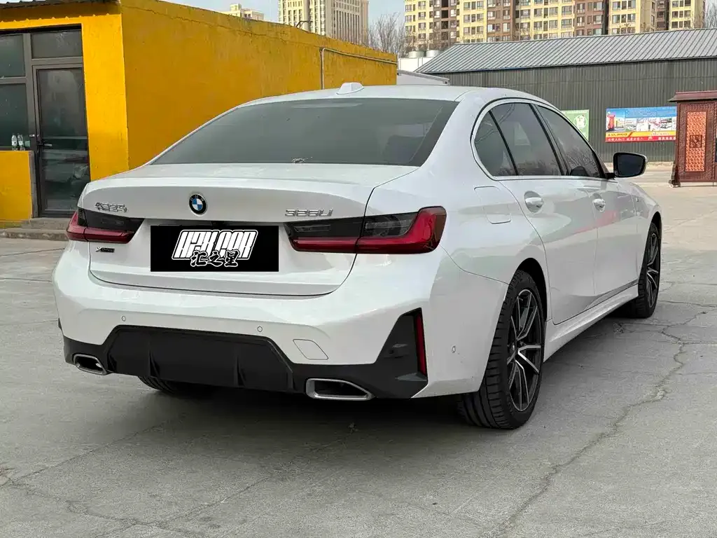 BMW 3 Series 2023 из CN, фото 6