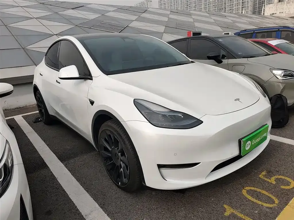 Tesla Model Y 2023 из CN, фото 6