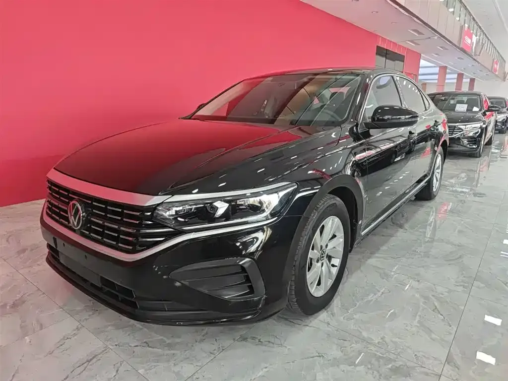 Volkswagen Passat 2023 из CN, фото 1