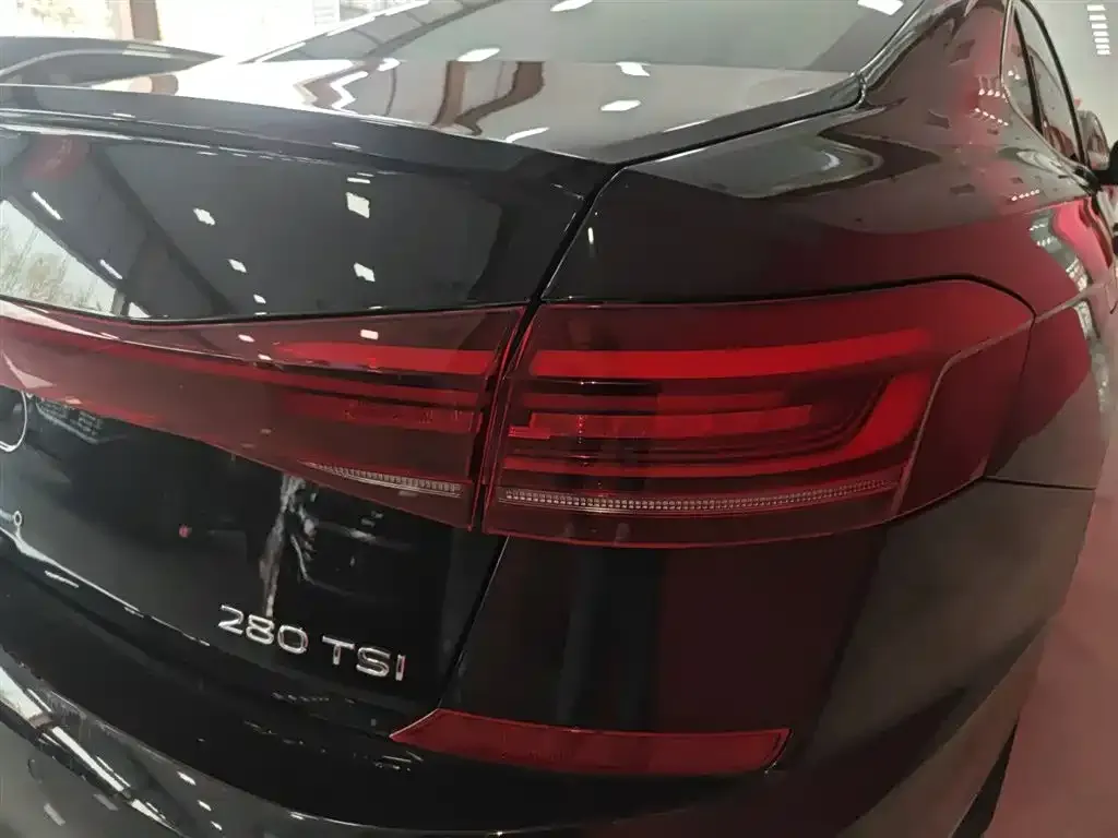 Volkswagen Passat 2023 из CN, фото 2