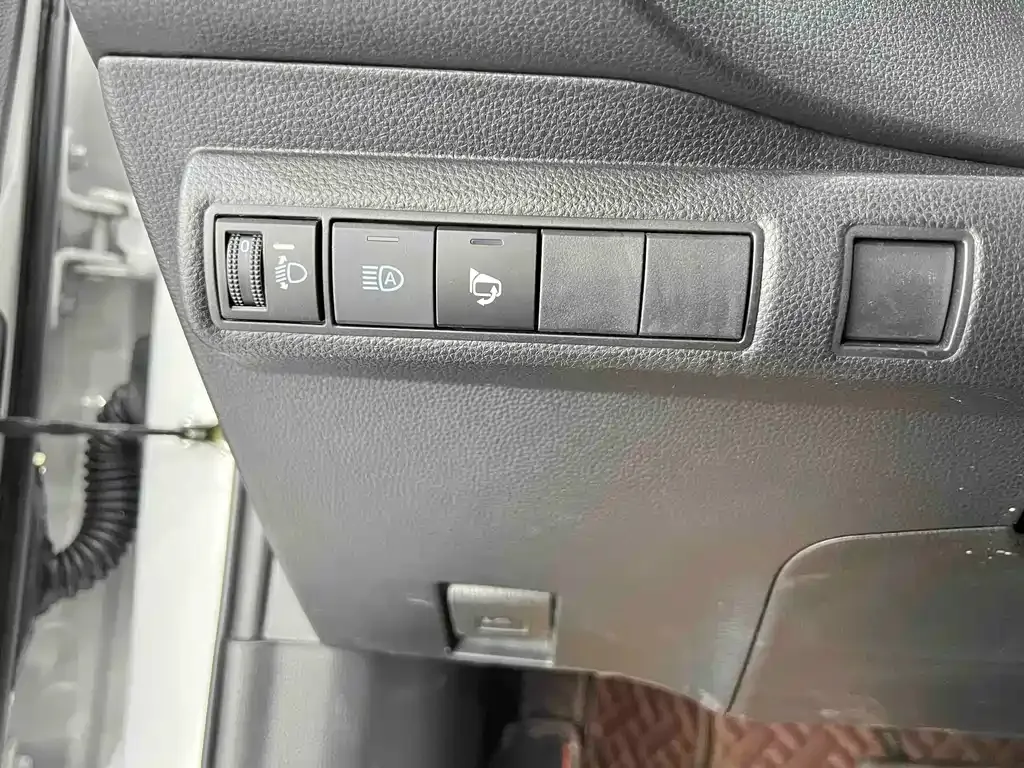 Toyota Levin 2021 из CN, фото 9
