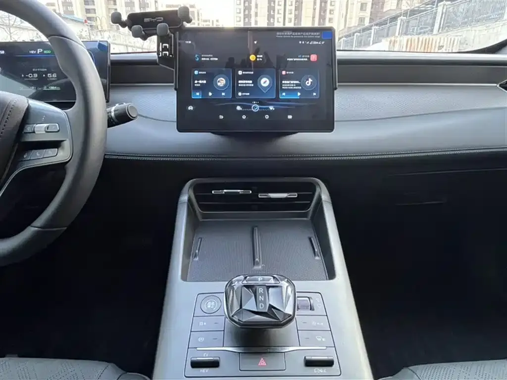 BYD Qin PLUS 2025 из CN, фото 3