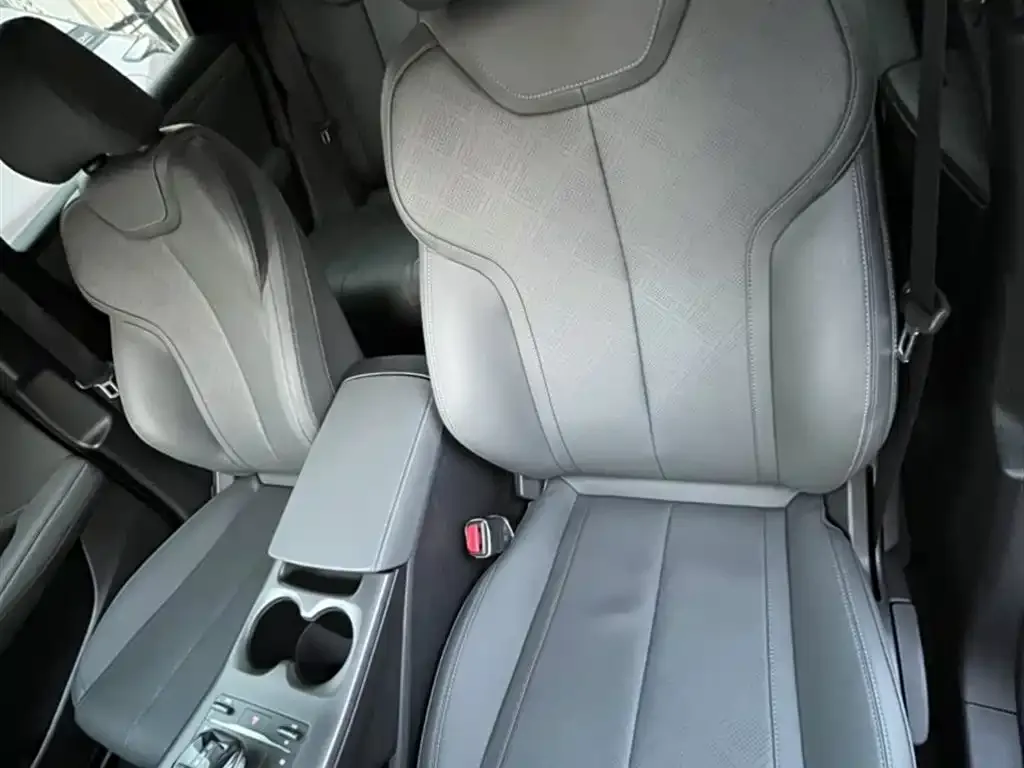 BYD Qin PLUS 2025 из CN, фото 9