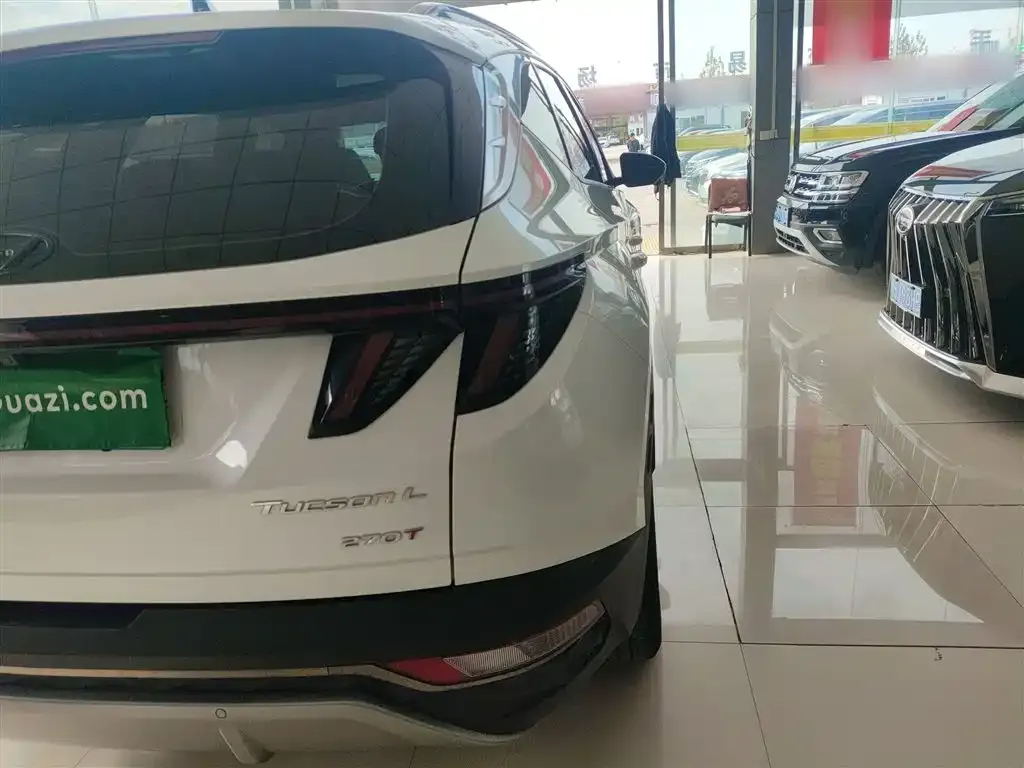 Hyundai Tucson 2023 из CN, фото 8