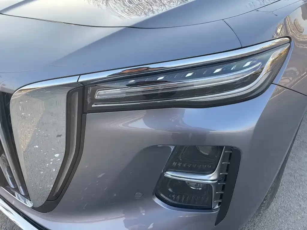 Hongqi H5 PHEV 2025 из CN, фото 9