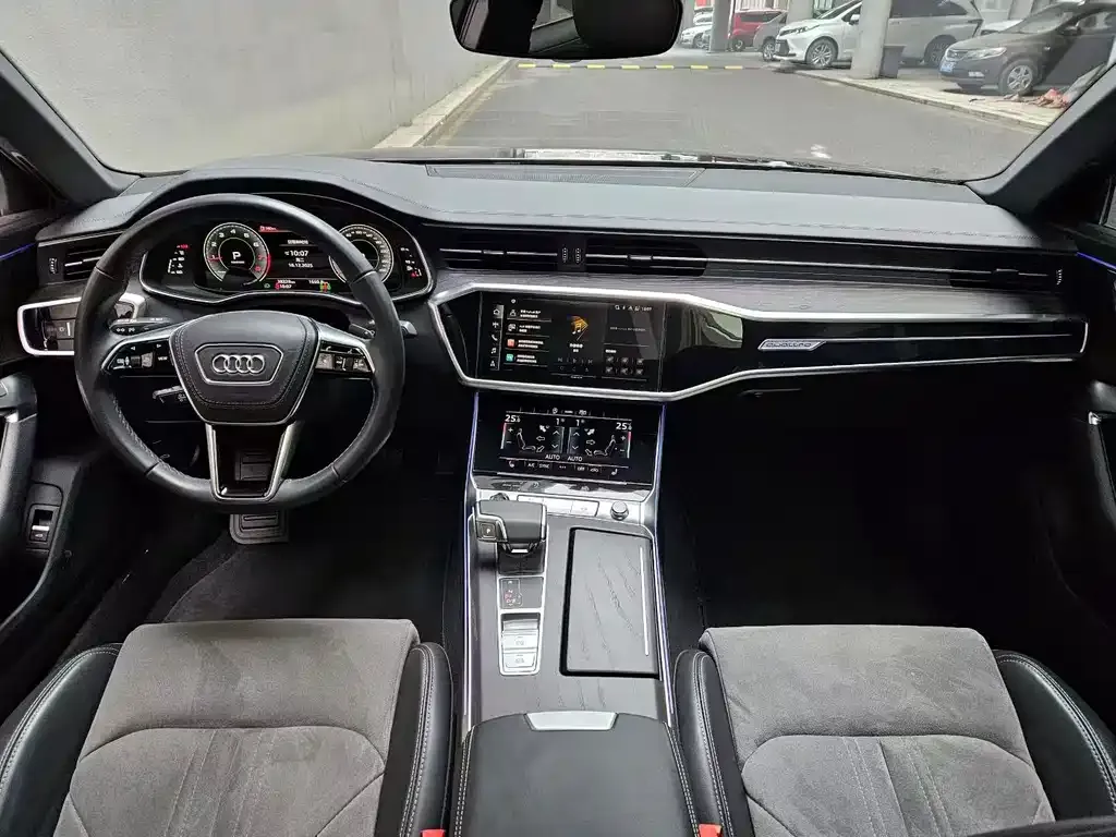 Audi A6L 2024 из CN, фото 3