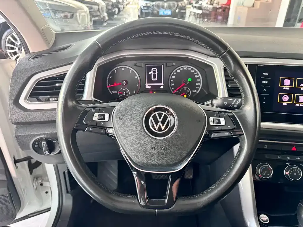 Volkswagen T-Roc 2022 из CN, фото 9