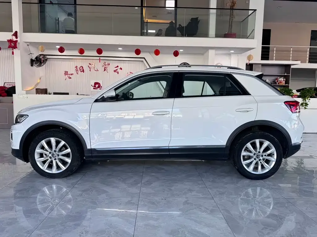 Volkswagen T-Roc 2022 из CN, фото 4