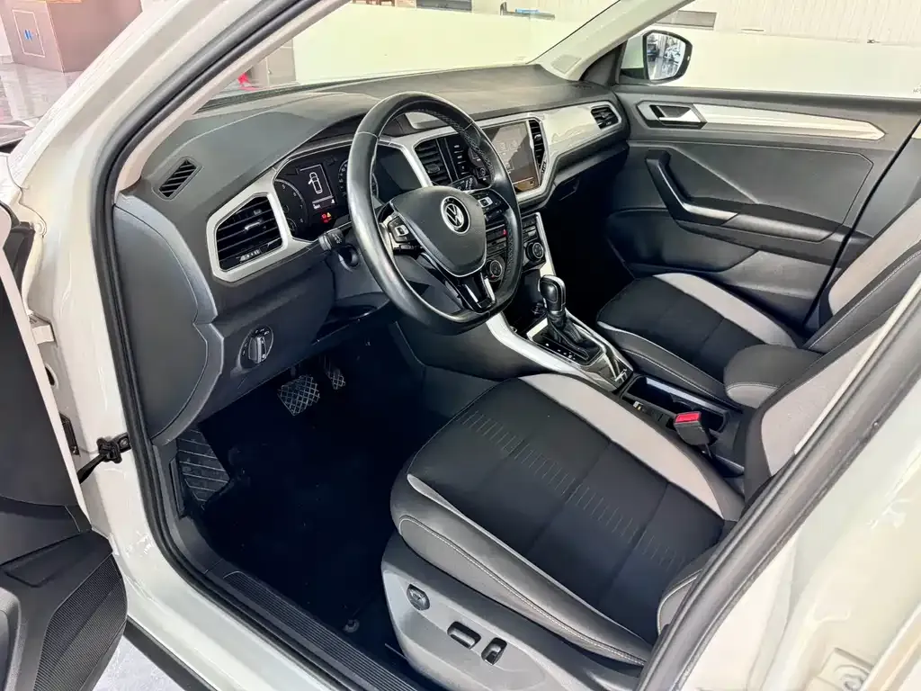 Volkswagen T-Roc 2022 из CN, фото 6