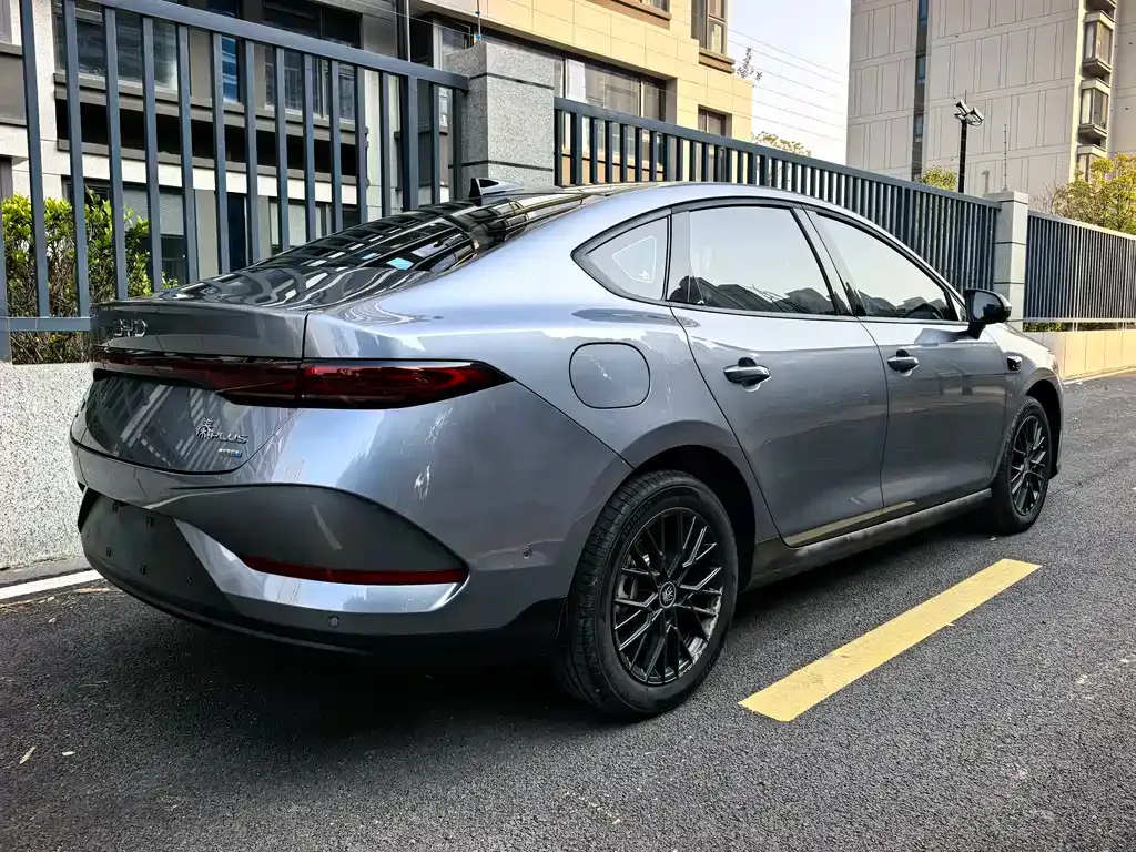 BYD Qin PLUS 2025 из CN, фото 10