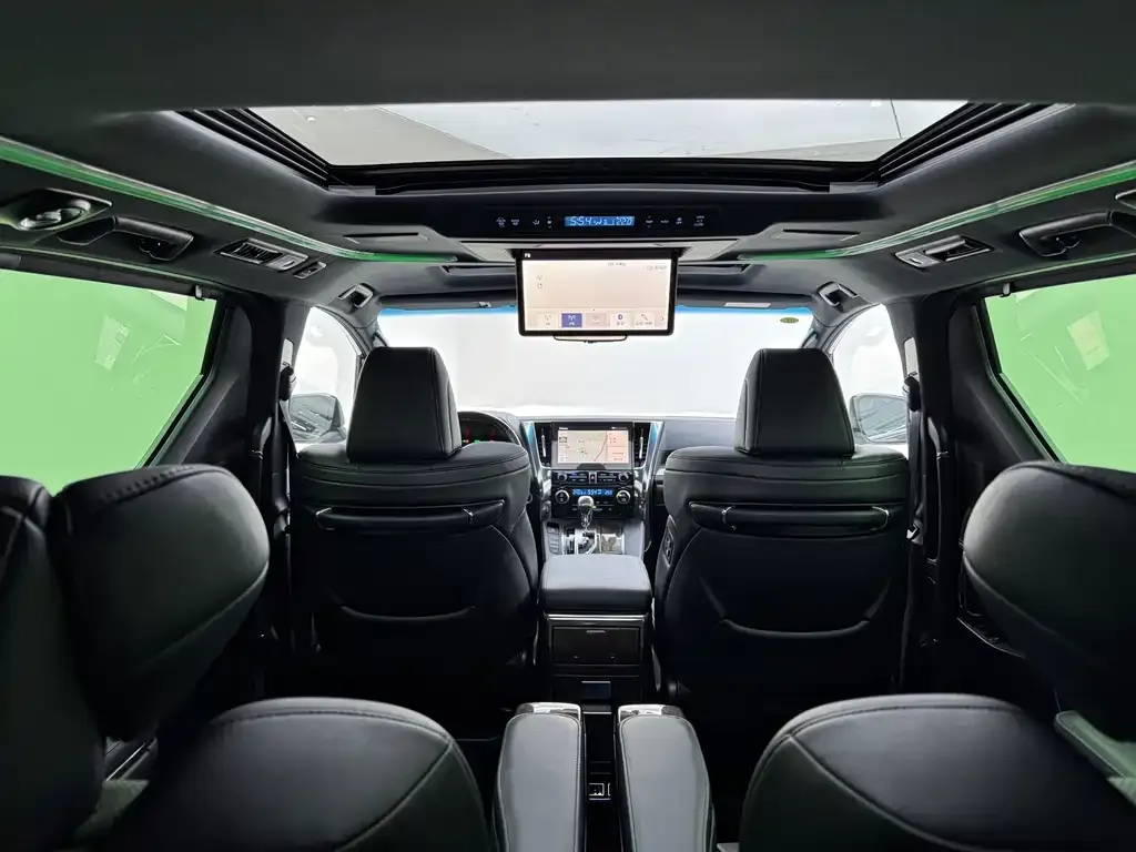 Toyota Alphard 2022 из CN, фото 5