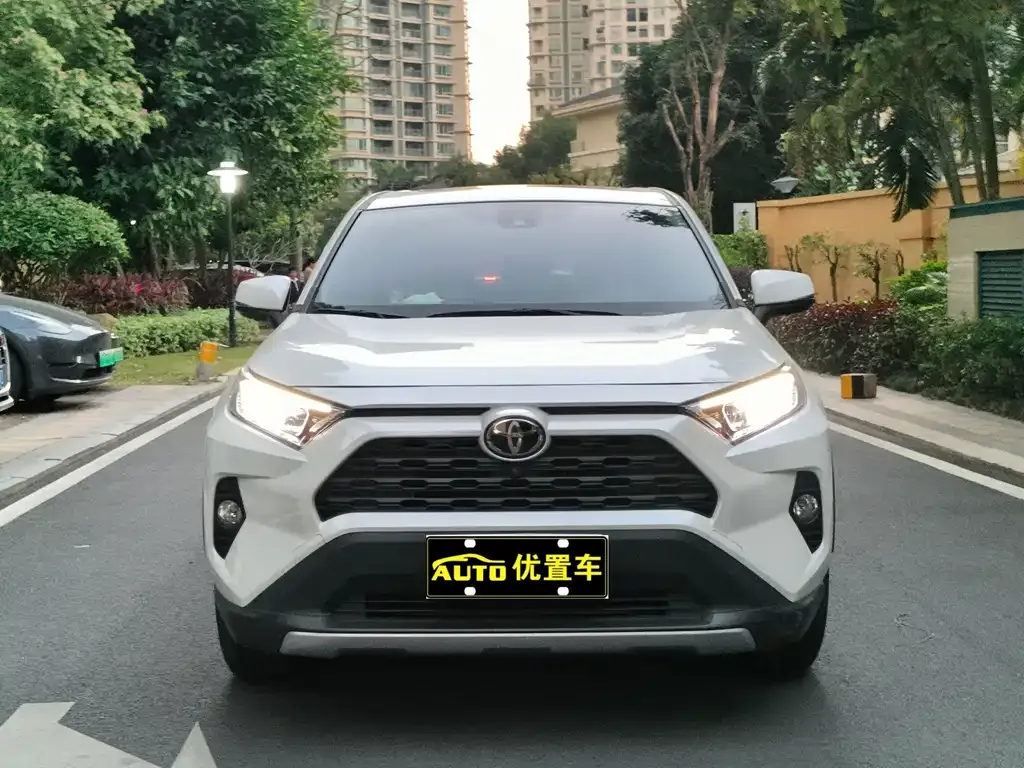 Toyota RAV4 2021 из CN, фото 4