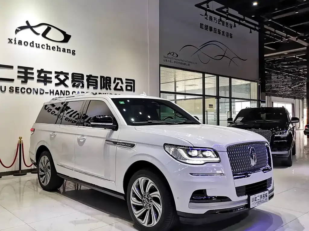 Lincoln Navigator 2023 из CN, фото 10