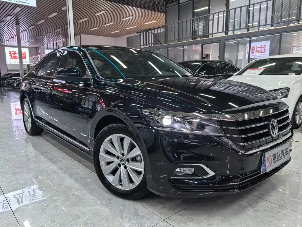 Volkswagen Passat — фото 9
