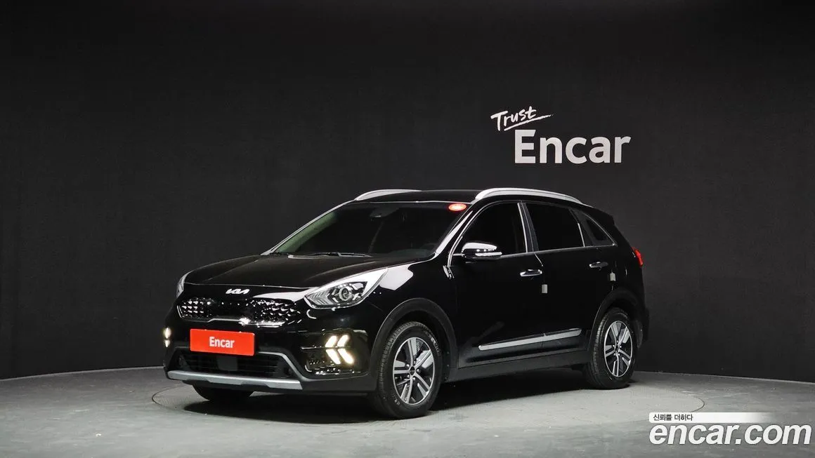 Kia Niro — фото 1