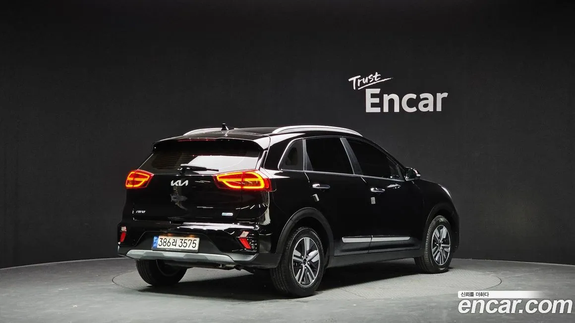 Kia Niro — фото 4
