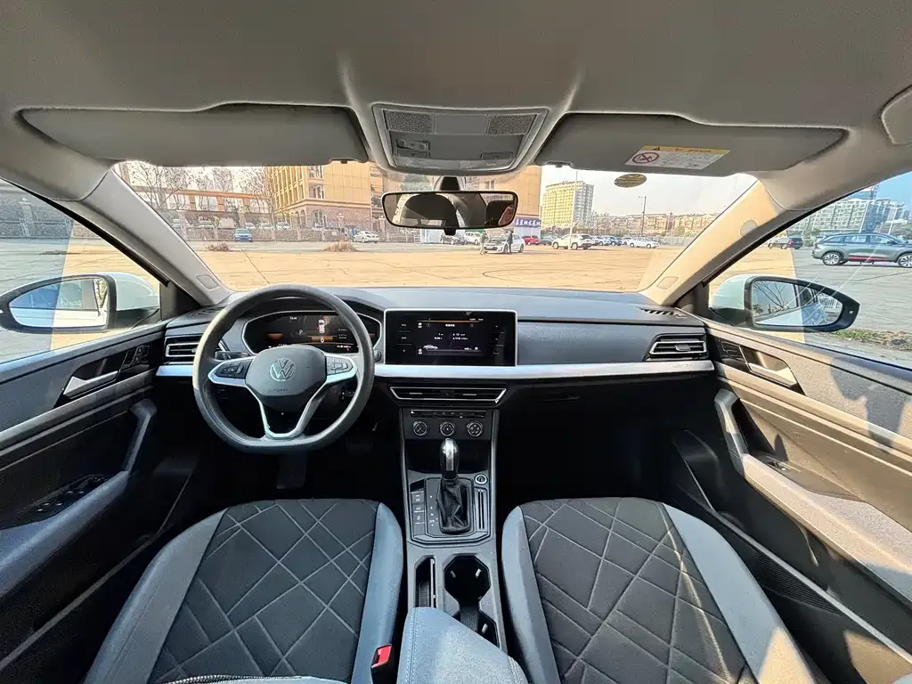 Volkswagen Lavida 2024 из CN, фото 3