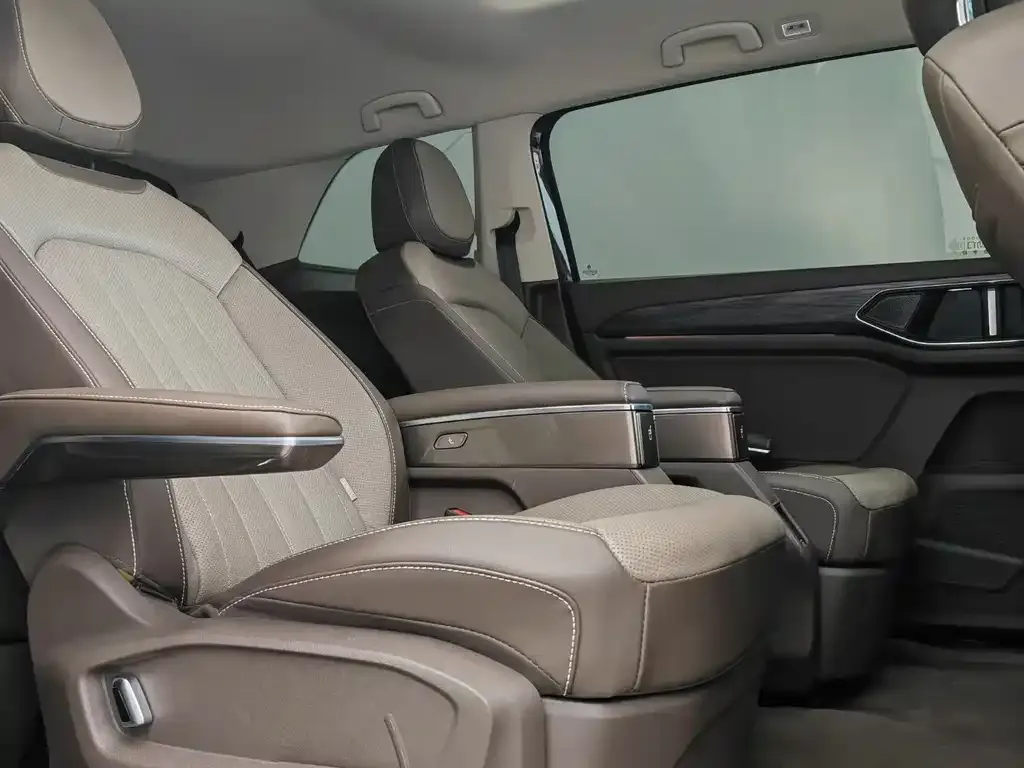 Volkswagen Viloran 2022 из CN, фото 5
