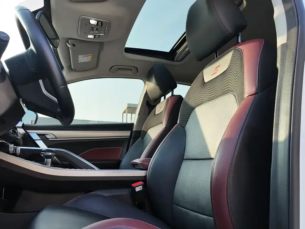 Geely Binyue 2022 из CN, фото 10