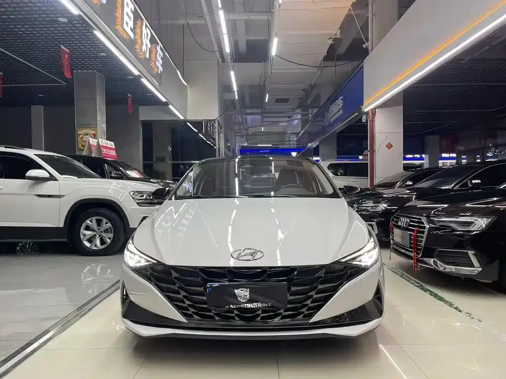 Hyundai Elantra 2022 из CN, фото 7