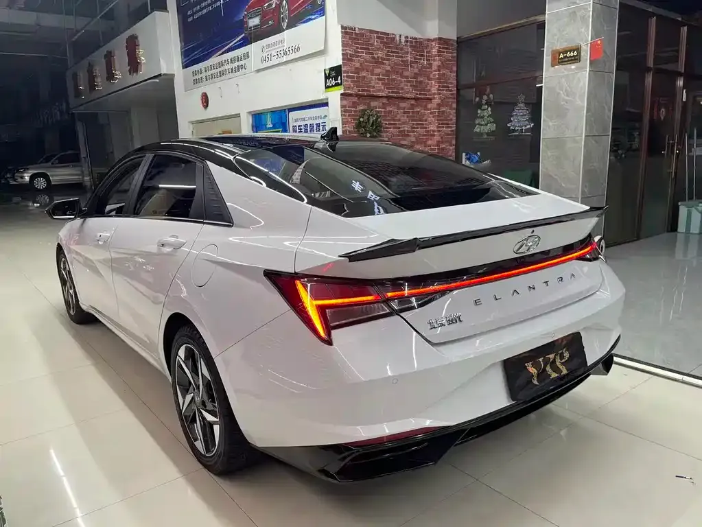 Hyundai Elantra 2022 из CN, фото 6