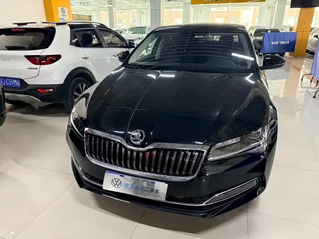 Skoda Superb 2024 из CN, фото 2