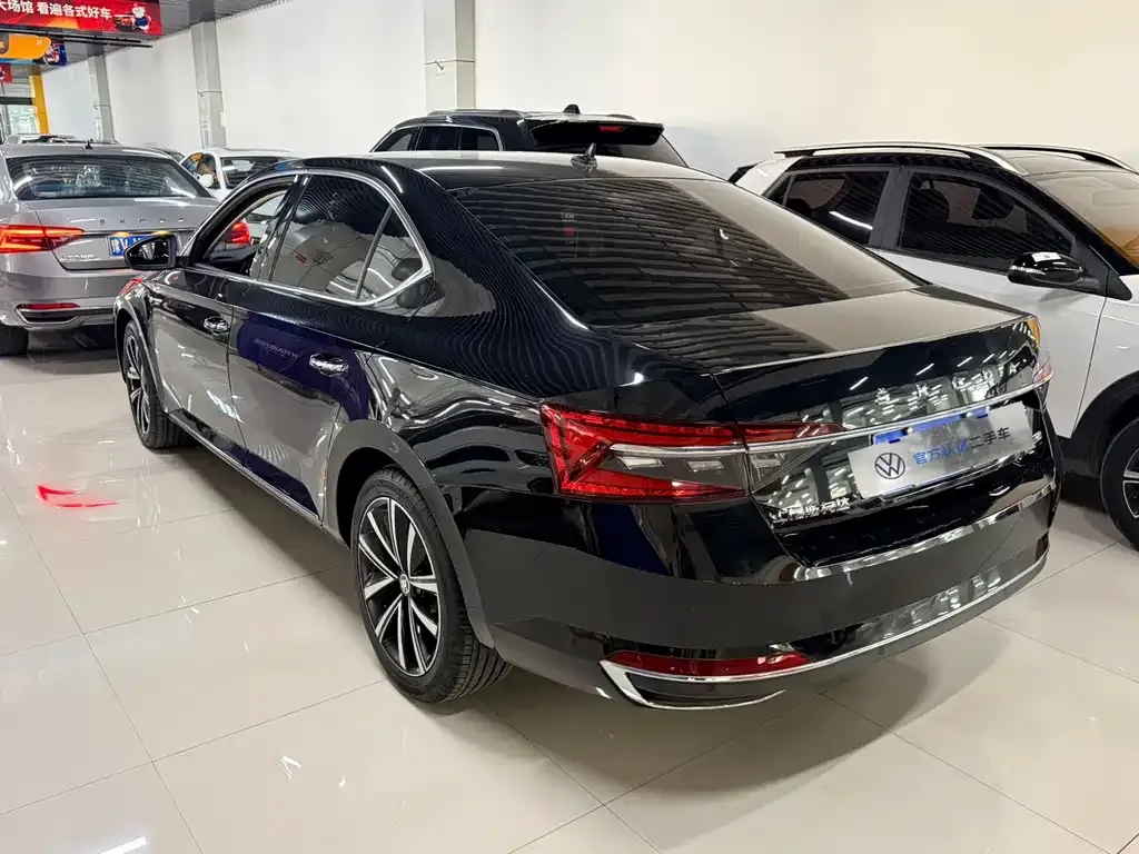 Skoda Superb 2024 из CN, фото 5