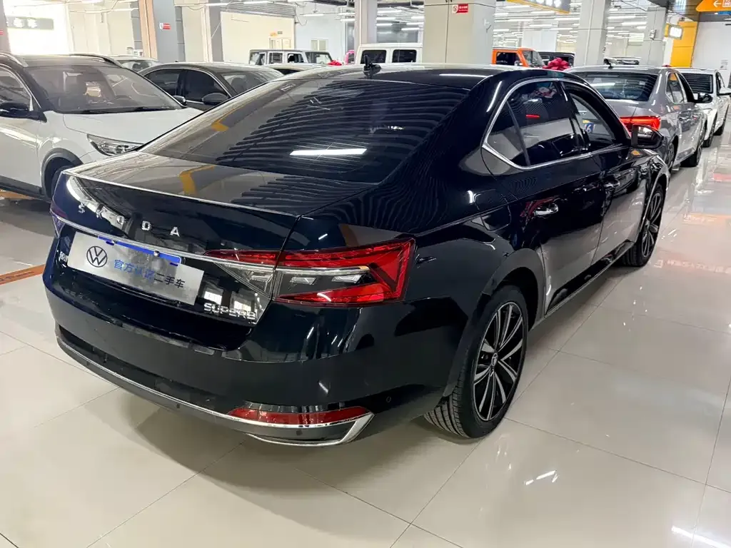 Skoda Superb 2024 из CN, фото 7