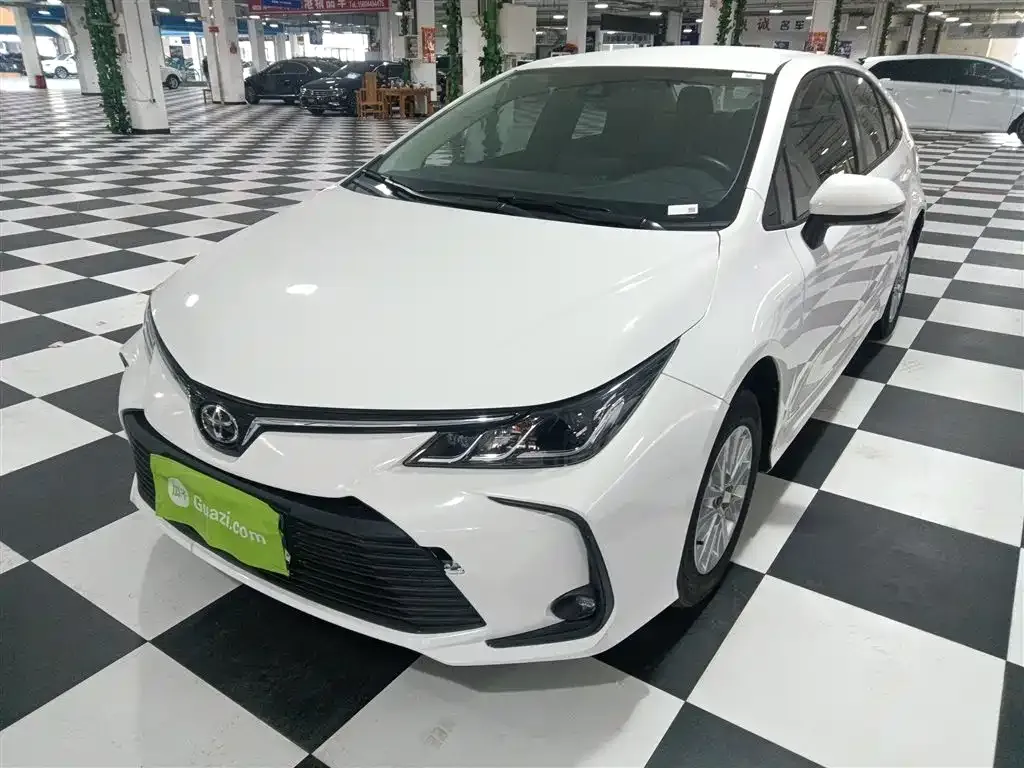 Toyota Corolla 2024 из CN, фото 6